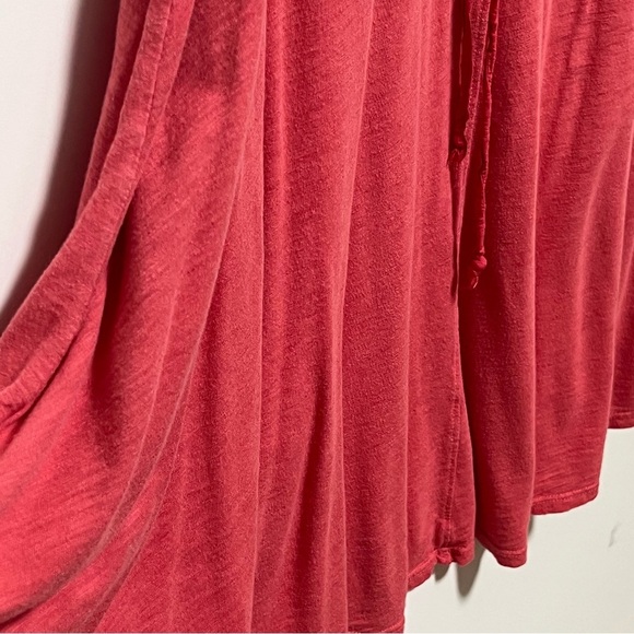 T.La ANTHROPOLOGIE Classic CORAL SHORT SLEEVE LACE-UP SWING TEE TOP - Picture 9 of 12